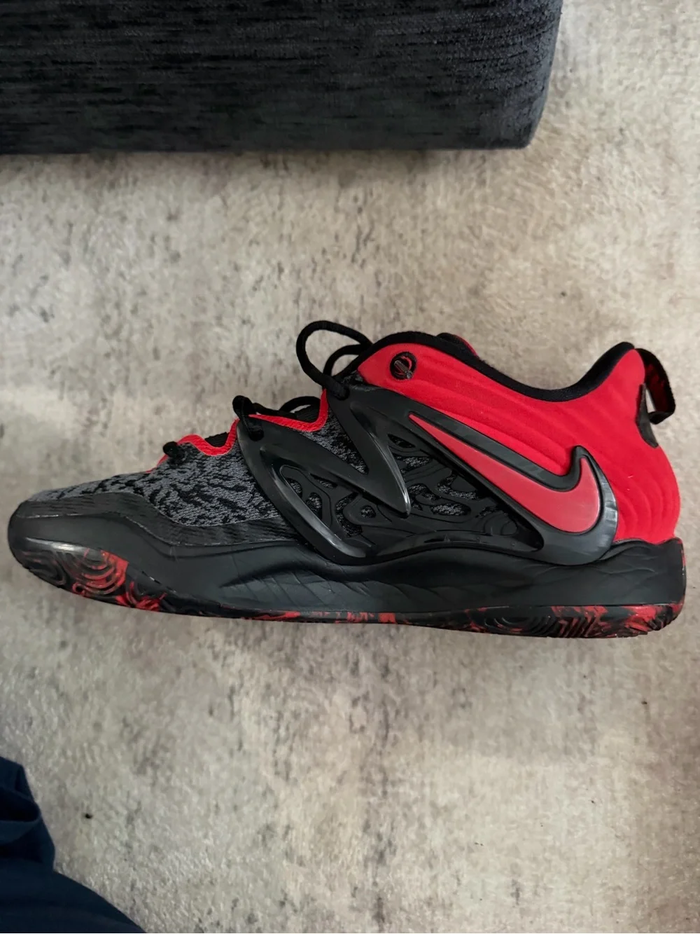 Nike KD 15… Black & Red Low-Top Basketball Sneakers with Game Day Insole